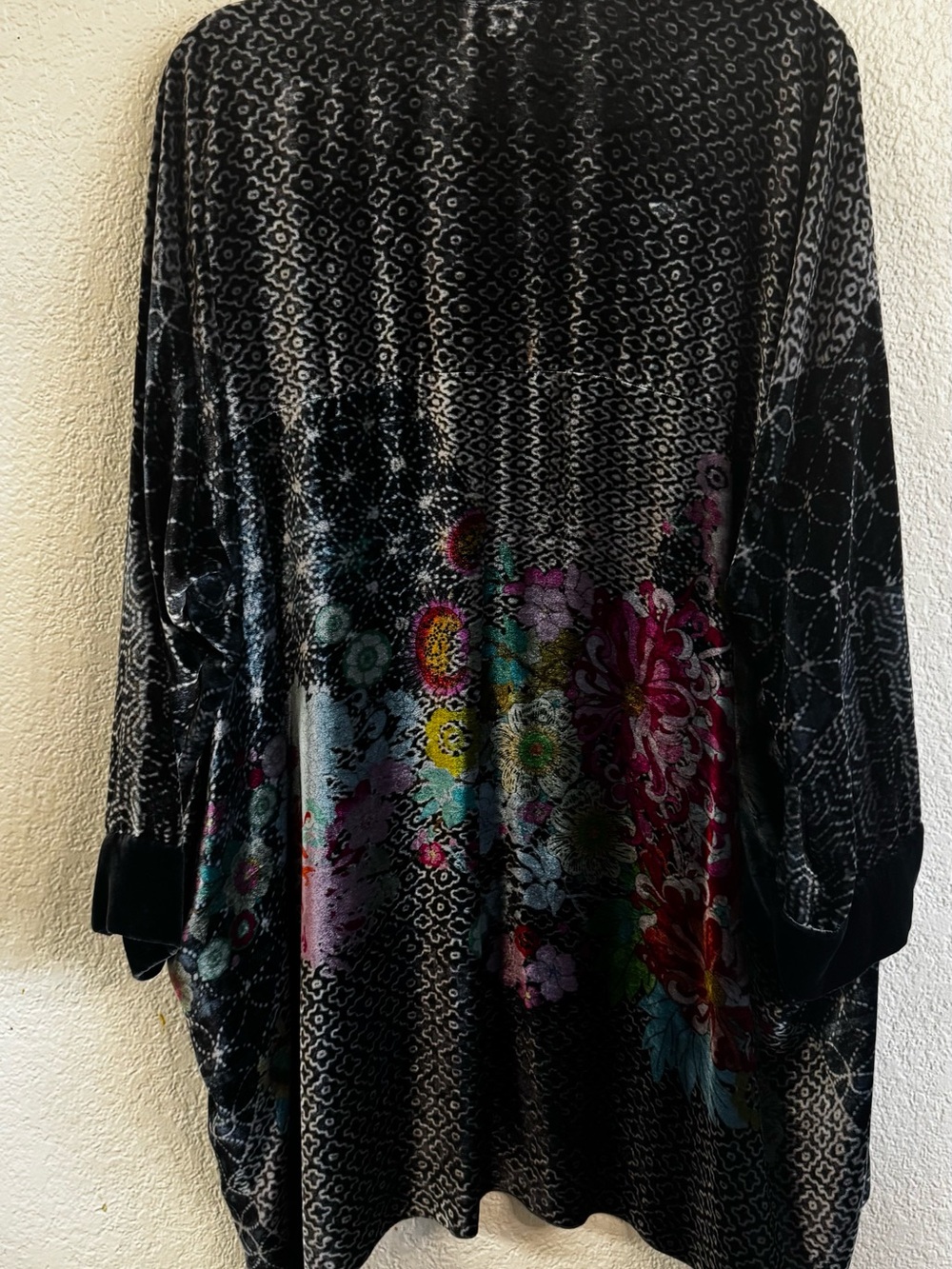 Johnny Was BOHO-LUXE Kimono XL and Silver Velvet Open Front Draped Cardigan - Picture 7 of 10
